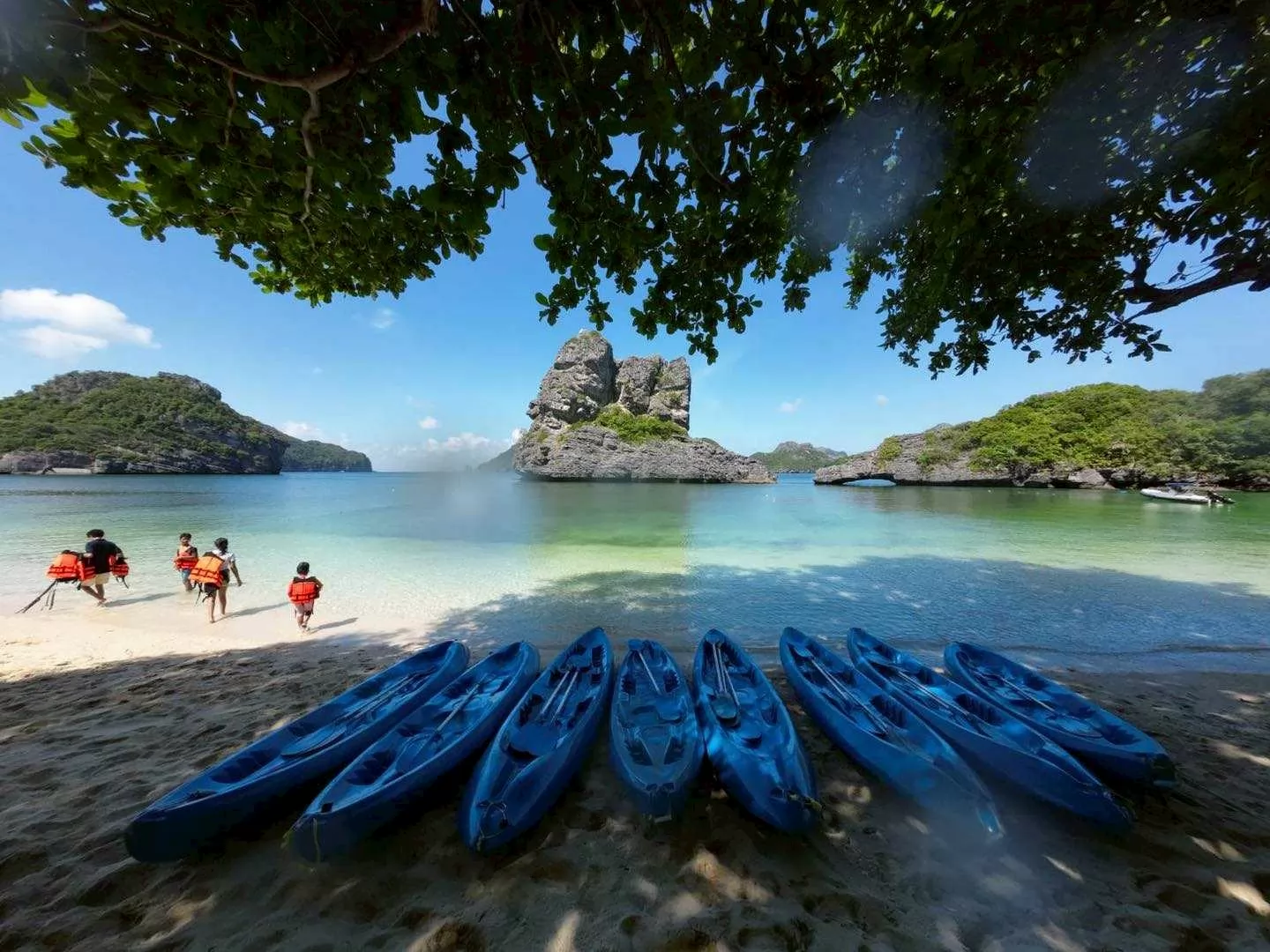1 Day Trip Angthong National Marine Park by Speed Boat, Snorkeling, Kayaking
